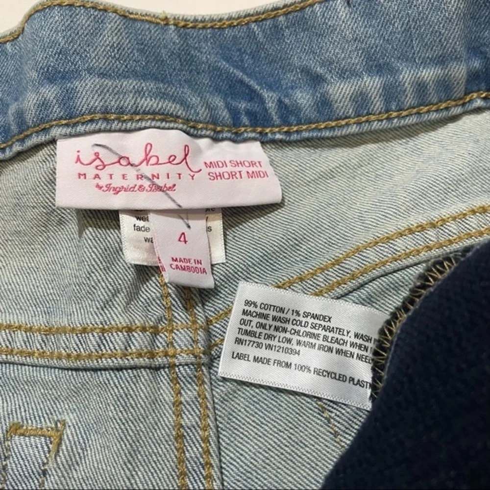 NWT 4 Isabel Maternity Under Belly Light Wash Denim Maternity Jean Shorts New - Picture 4 of 7